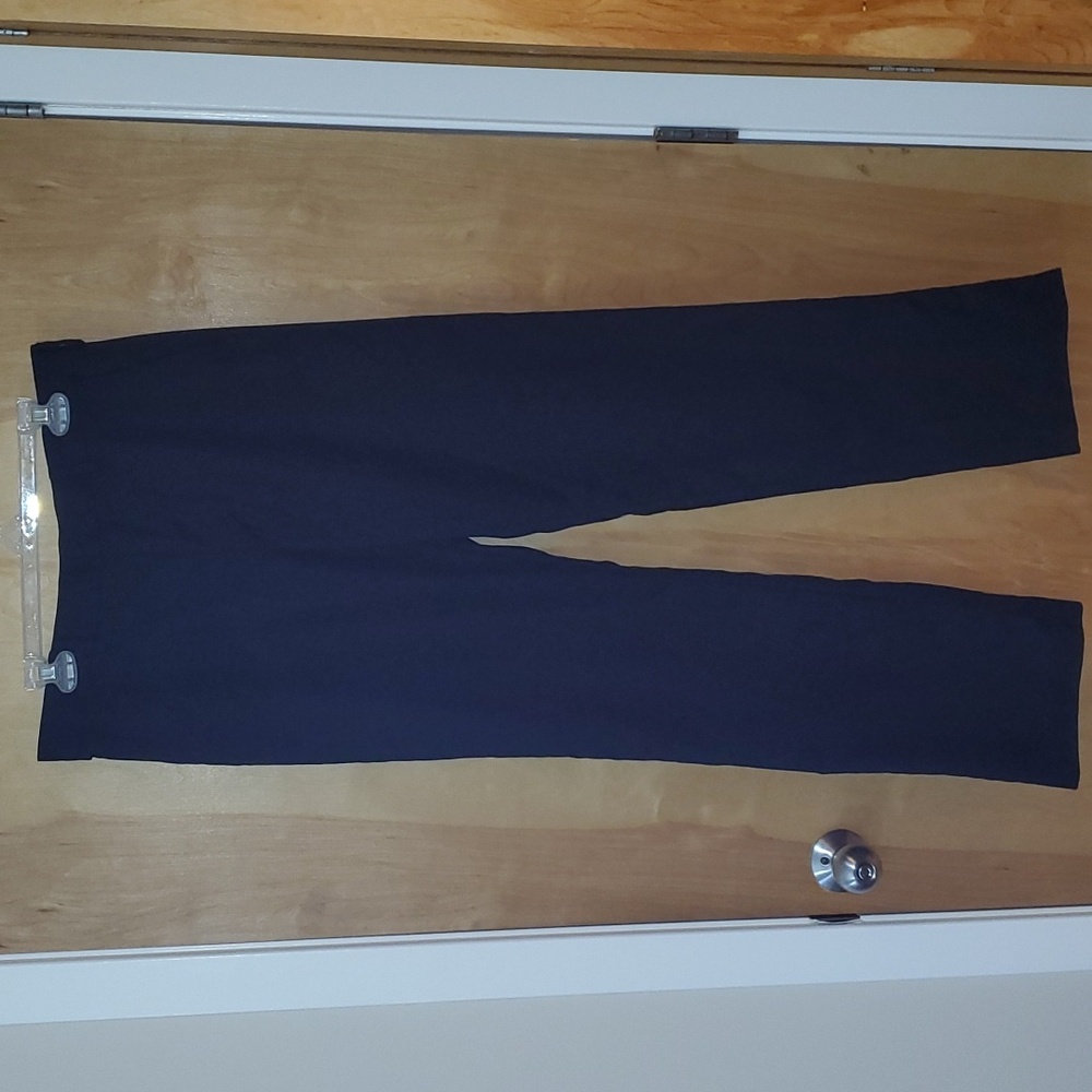 Black dress pants 33W & 34L